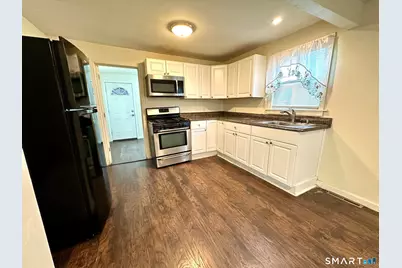 62 Clifford Street, Bridgeport, CT 06607 - Photo 12