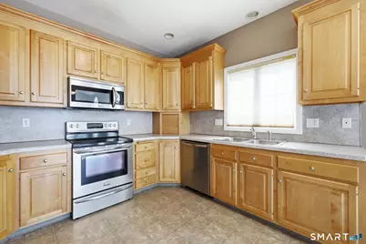21 Merrigan Lane #21, Windsor Locks, CT 06096 - Photo 20