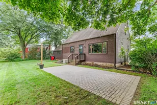375 Allen Ave, Meriden, CT 06451 - Photo 8