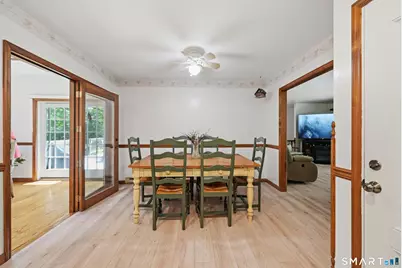 28 Saw Mill Road, New Fairfield, CT 06812 - Photo 14
