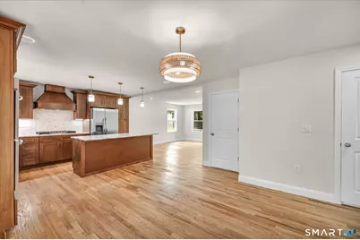 33 Brightwood Lane, West Hartford, CT 06110 - Photo 10