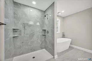 33 Brightwood Ln, West Hartford, CT 06110 - Photo 22