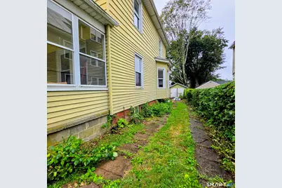 232 Lexington Avenue, New Haven, CT 06513 - Photo 26
