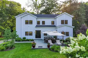 6 Abbotts Ln, Westport, CT 06880 - Photo 4