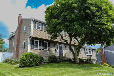 46 Westminster Drive, West Hartford, CT 06107 - Photo 2