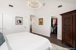 71 Hale Ln, Darien, CT 06820 - Photo 22
