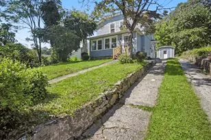 127 Maple St, Norwich, CT 06360 - Photo 1