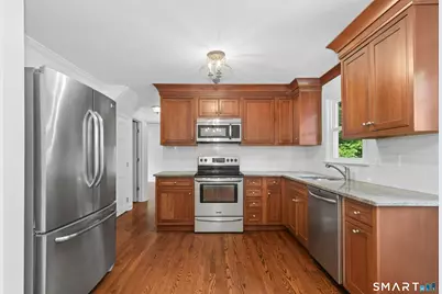 14 Down River Road, New Canaan, CT 06840 - Photo 10