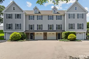 129 Mechanic St, Stonington, CT 06379 - Photo 2