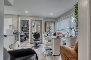 76 Springdale St, Bridgeport, CT 06606 - Photo 20