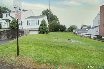 76 Springdale Street, Bridgeport, CT 06606 - Photo 6