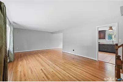 8 Lionel Drive, Simsbury, CT 06070 - Photo 6