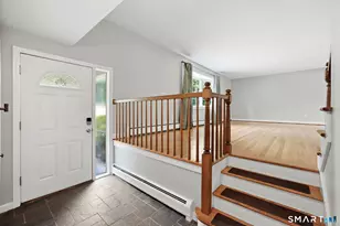8 Lionel Dr, Simsbury, CT 06070 - Photo 4
