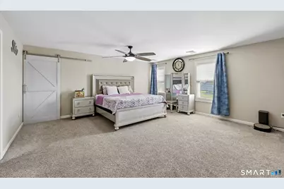 17 Sea View Terrace, Waterford, CT 06385 - Photo 12