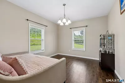 17 Sea View Terrace, Waterford, CT 06385 - Photo 10