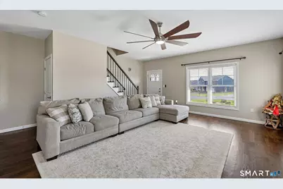 17 Sea View Terrace, Waterford, CT 06385 - Photo 4