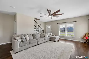 17 Seaview Ter, Waterford, CT 06385 - Photo 4