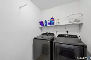 17 Seaview Ter, Waterford, CT 06385 - Photo 20