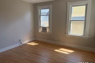 86 Cottage Ave, Ansonia, CT 06401 - Photo 16