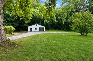 33 Machine Shop Hill Rd, Windham, CT 06266 - Photo 2