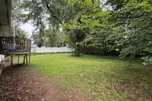 9 Pleasant Dr, North Haven, CT 06473 - Photo 10