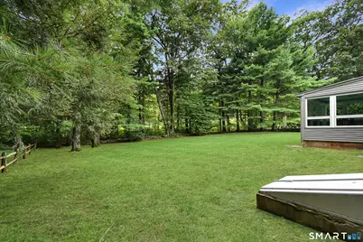 162 Roslyn Drive, New Britain, CT 06052 - Photo 28