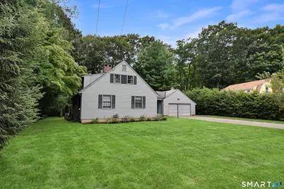 162 Roslyn Drive, New Britain, CT 06052 - Photo 2