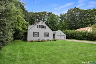 162 Roslyn Dr, New Britain, CT 06052 - Photo 2