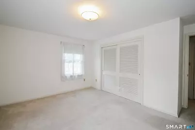 162 Roslyn Drive, New Britain, CT 06052 - Photo 18