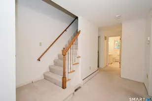 162 Roslyn Dr, New Britain, CT 06052 - Photo 22