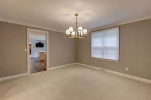 291 Currier Dr, Orange, CT 06477 - Photo 8