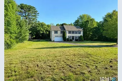3 Logans Way, Sterling, CT 06377 - Photo 2