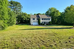 3 Logans Way, Sterling, CT 06377 - Photo 2