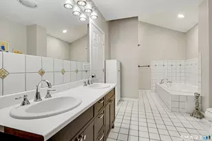 1908 Stratfield Rd, Fairfield, CT 06825 - Photo 24