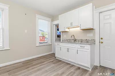 885 Grand Street, Bridgeport, CT 06604 - Photo 14