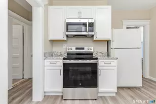 885 Grand St, Bridgeport, CT 06604 - Photo 16