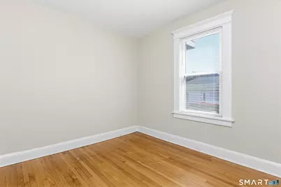 885 Grand Street, Bridgeport, CT 06604 - Photo 18