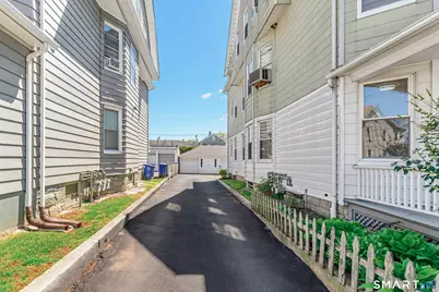885 Grand Street, Bridgeport, CT 06604 - Photo 4