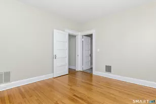 885 Grand St, Bridgeport, CT 06604 - Photo 22