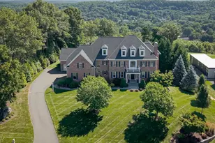 58 Princeton Dr, Avon, CT 06001 - Photo 4