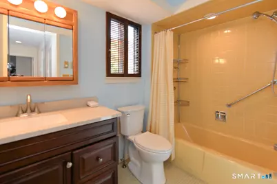 682 Heritage Village #A, Southbury, CT 06488 - Photo 18