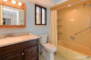 682 Heritage Vlg, Southbury, CT 06488 - Photo 18