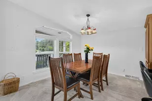 4 Cliff Rd, Ledyard, CT 06339 - Photo 10
