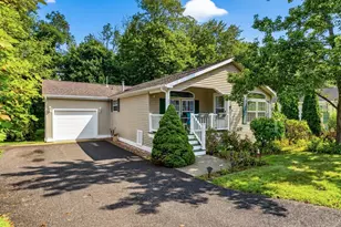 4 Cliff Rd, Ledyard, CT 06339 - Photo 1