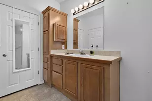 4 Cliff Rd, Ledyard, CT 06339 - Photo 18