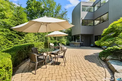 210 Red Fox Road, Stamford, CT 06903 - Photo 30
