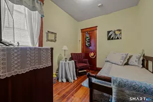 317 Wall St, Meriden, CT 06450 - Photo 14