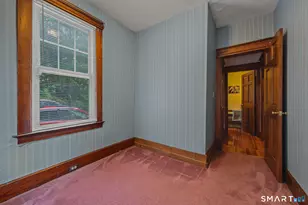 317 Wall St, Meriden, CT 06450 - Photo 16