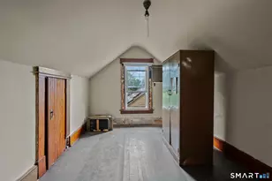 317 Wall St, Meriden, CT 06450 - Photo 30