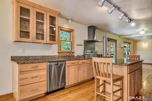 10 Fernwood Rd, Westport, CT 06880 - Photo 12